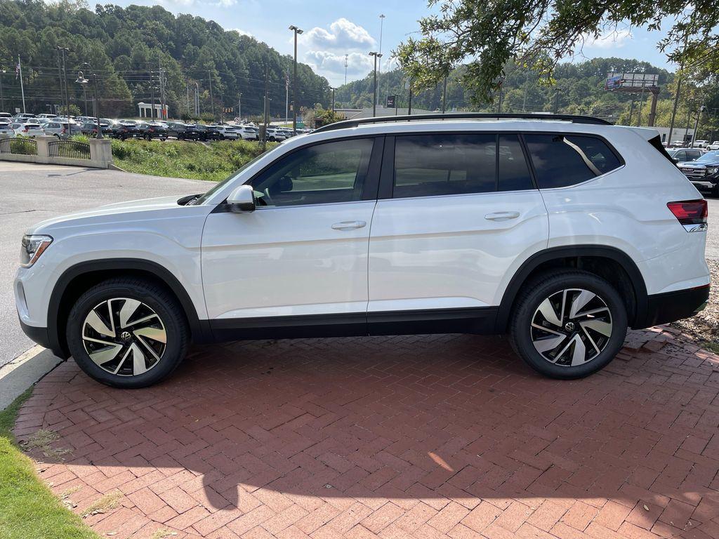 new 2026 Volkswagen Atlas car, priced at $44,419