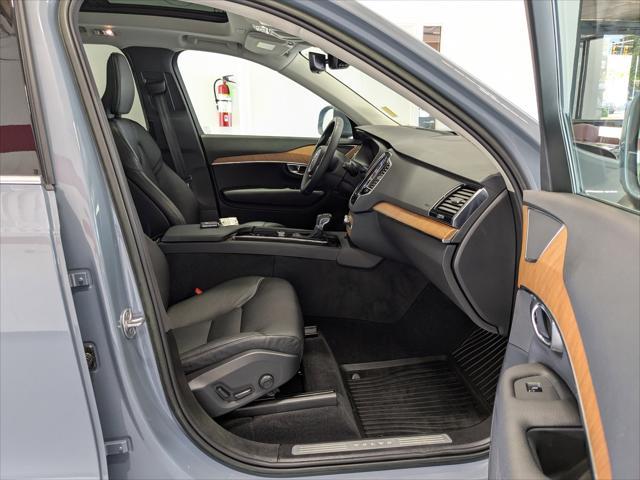 used 2022 Volvo XC90 car, priced at $46,545