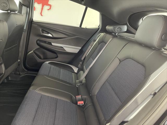 new 2025 Buick Envista car, priced at $26,435