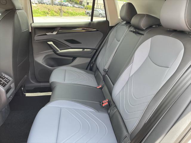 new 2025 Volkswagen Tiguan car, priced at $32,937