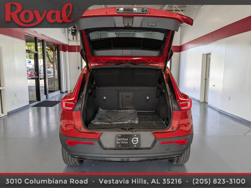 used 2024 Volvo XC40 car, priced at $38,844