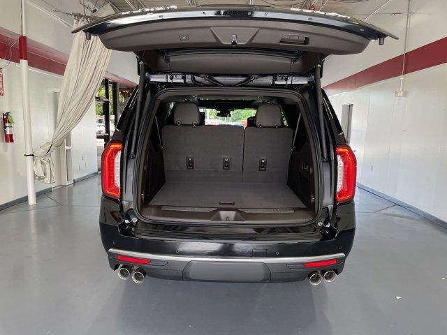 new 2024 GMC Yukon XL car, priced at $90,075