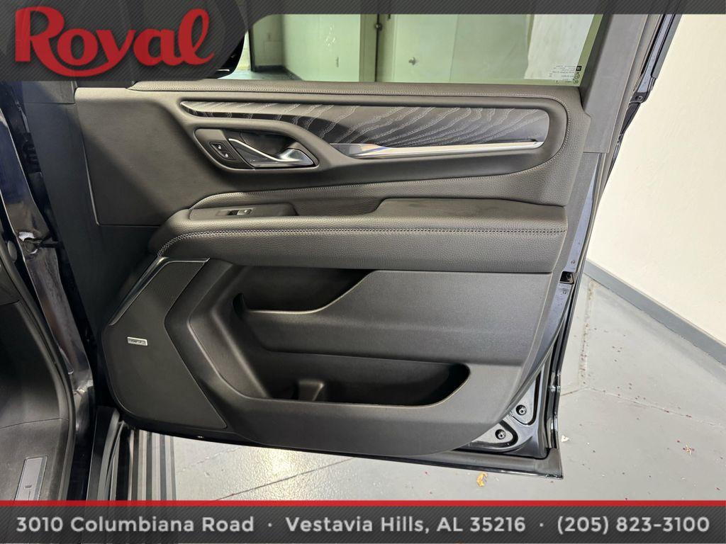 used 2023 GMC Yukon XL car, priced at $60,987