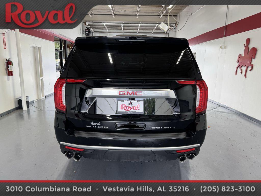 used 2023 GMC Yukon XL car, priced at $60,987