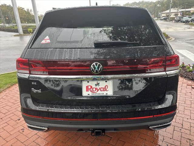 new 2025 Volkswagen Atlas car, priced at $43,878