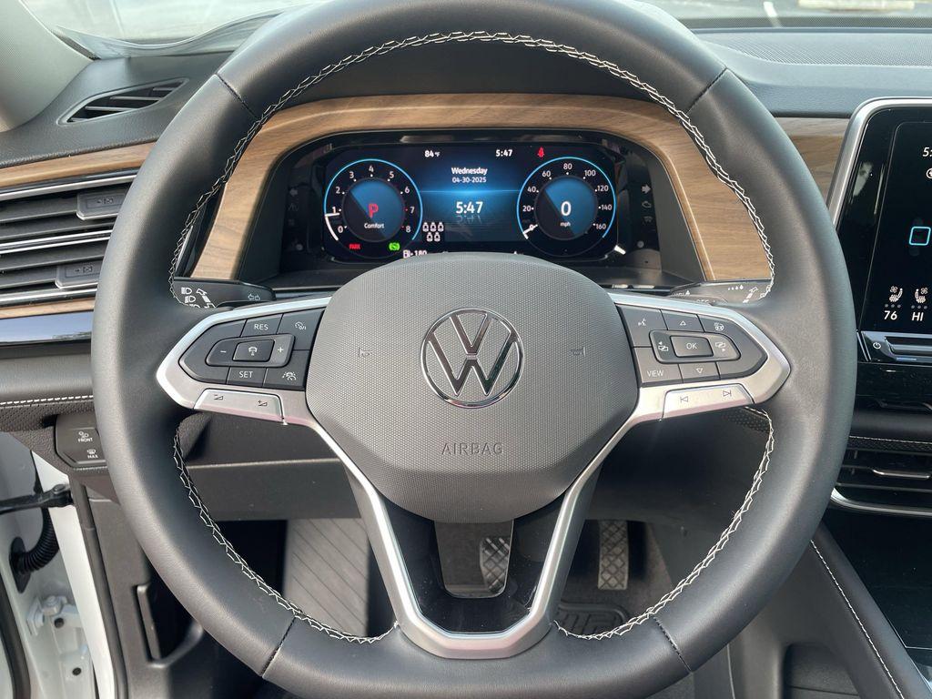 new 2025 Volkswagen Atlas car, priced at $40,902