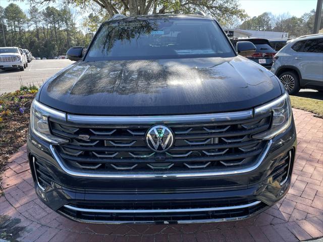 new 2025 Volkswagen Atlas car, priced at $52,336