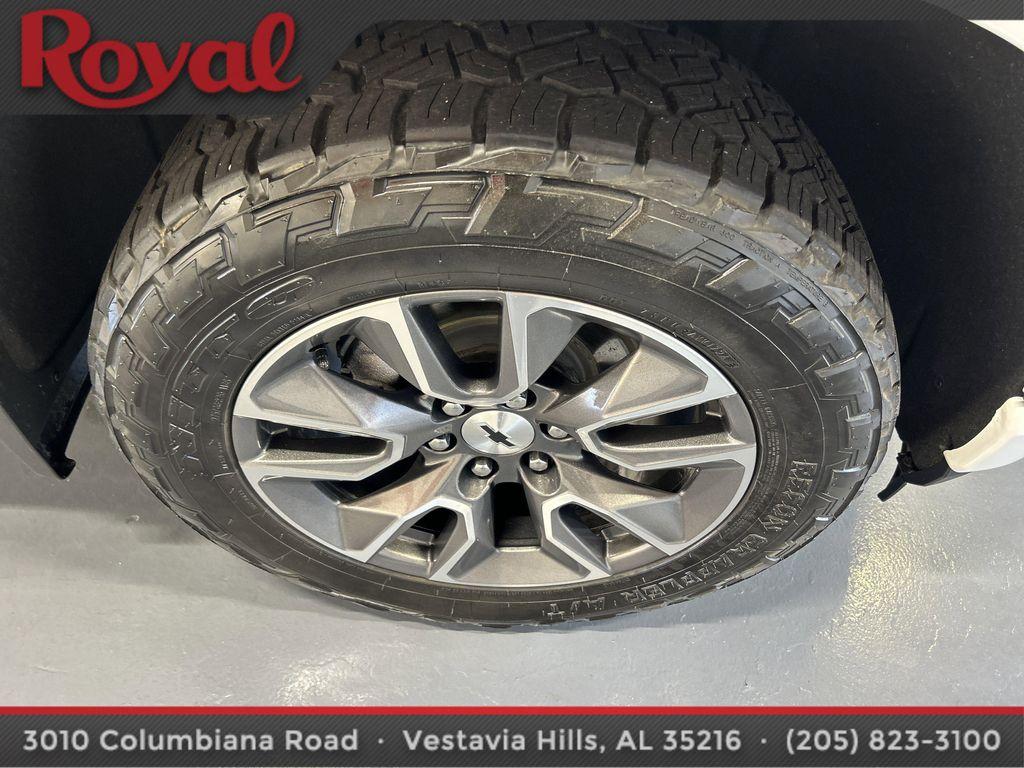 used 2022 Chevrolet Silverado 1500 car, priced at $35,987