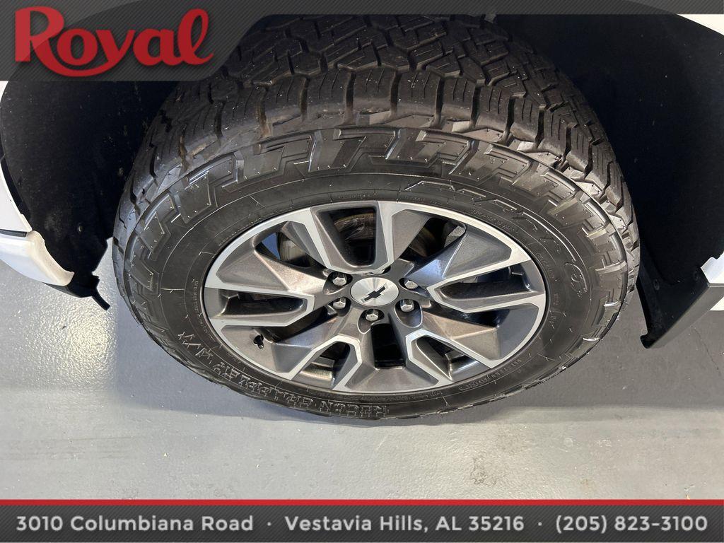 used 2022 Chevrolet Silverado 1500 car, priced at $35,987