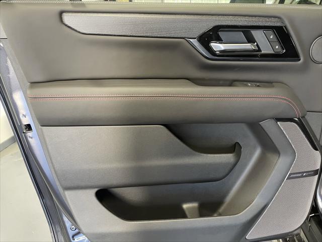 new 2025 GMC Yukon XL car, priced at $104,414