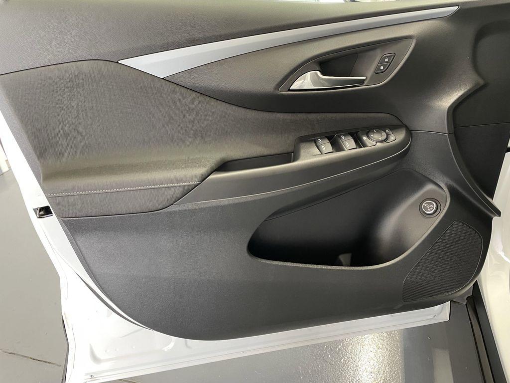 new 2026 Buick Envista car, priced at $27,600