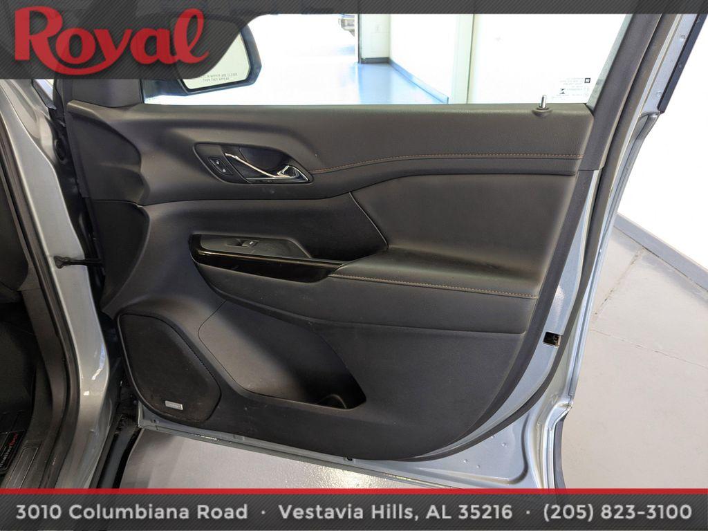 used 2023 GMC Acadia car, priced at $32,987