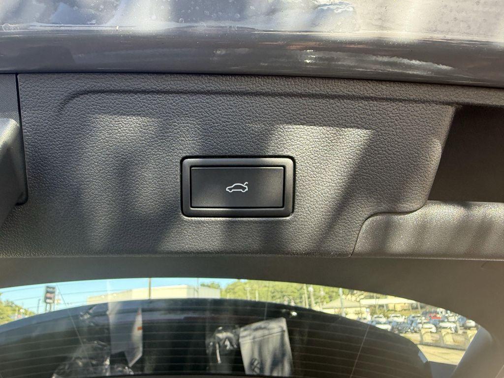 new 2026 Volkswagen Atlas Cross Sport car, priced at $50,751