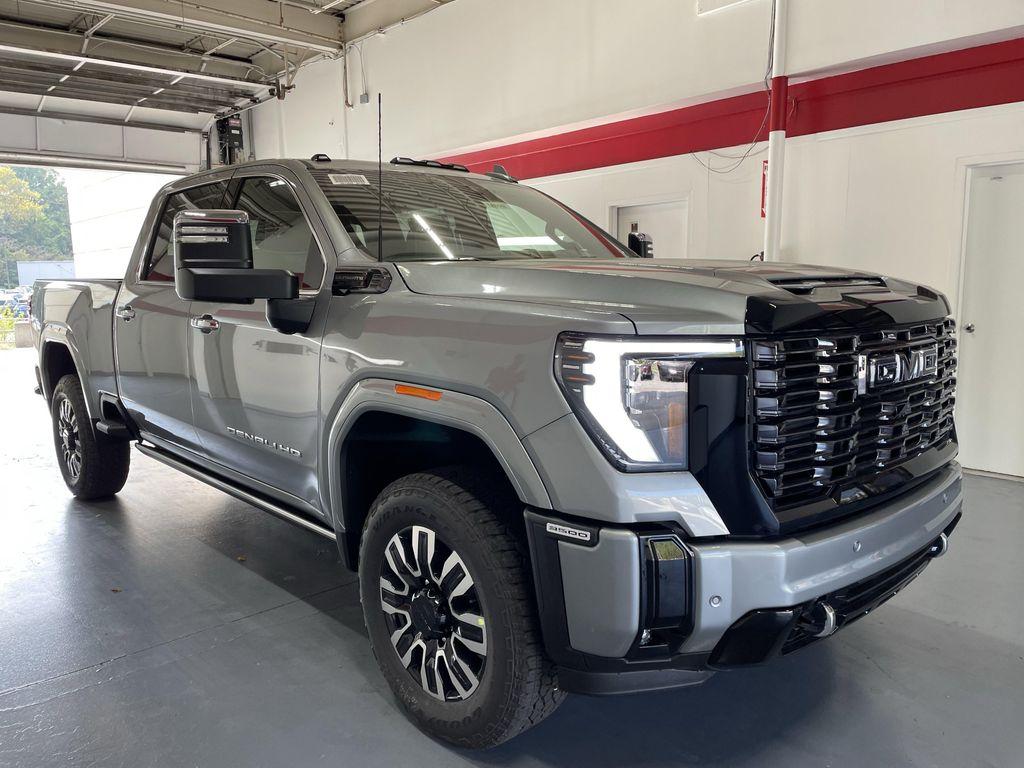 new 2026 GMC Sierra 3500 car, priced at $101,880