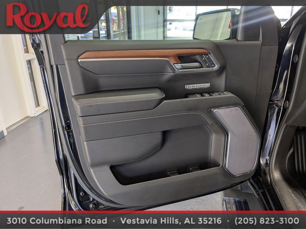 used 2023 GMC Sierra 1500 car, priced at $52,589