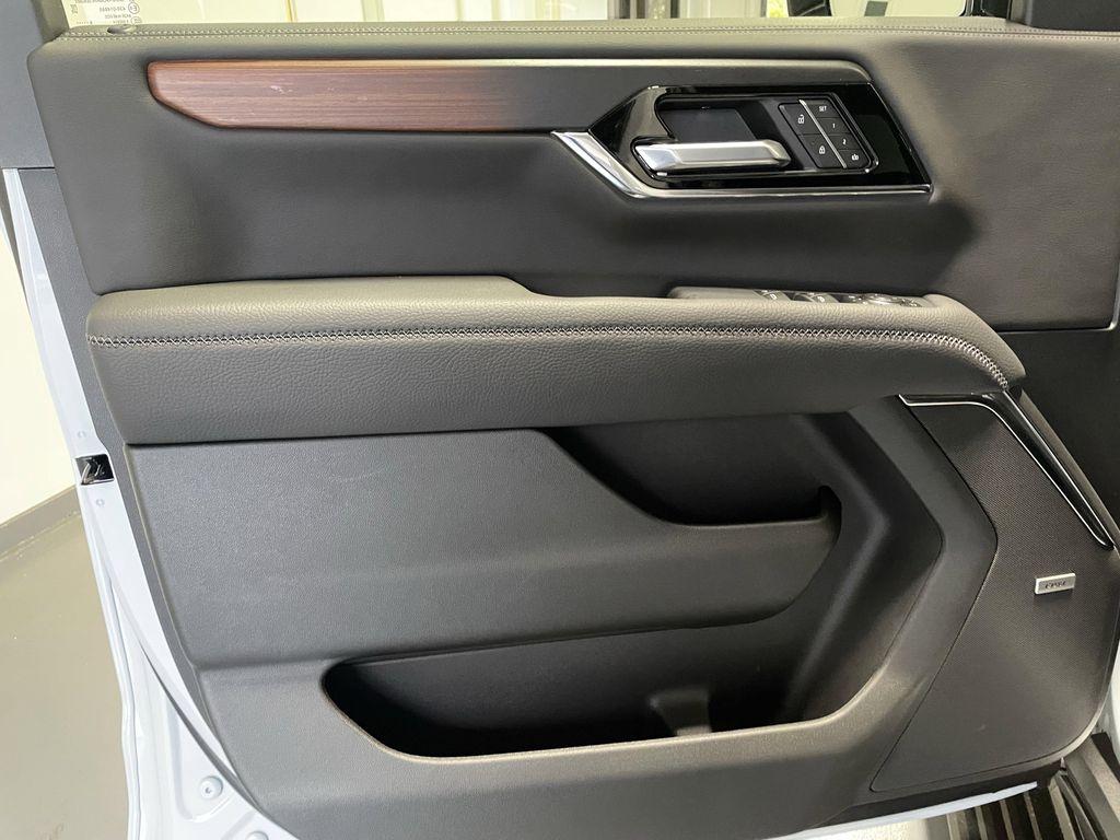 new 2026 GMC Yukon XL car, priced at $92,555