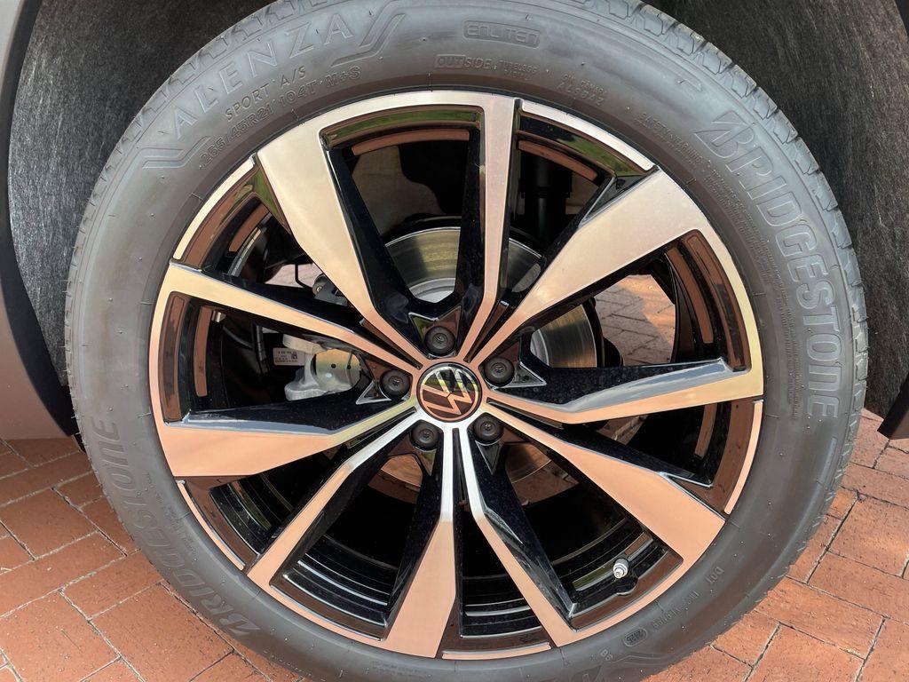 new 2026 Volkswagen Atlas car, priced at $54,831