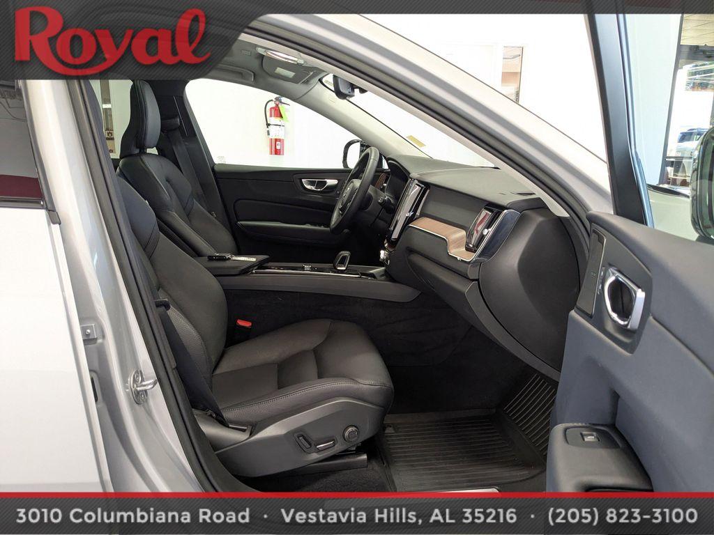 used 2023 Volvo XC60 car, priced at $37,595