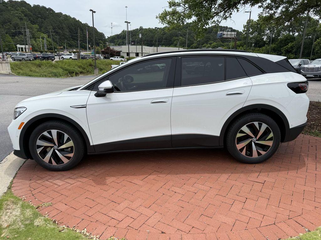 new 2025 Volkswagen ID.4 car, priced at $37,220