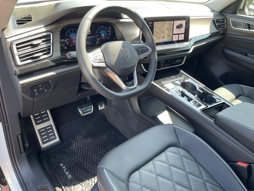 new 2026 Volkswagen Atlas car, priced at $55,220