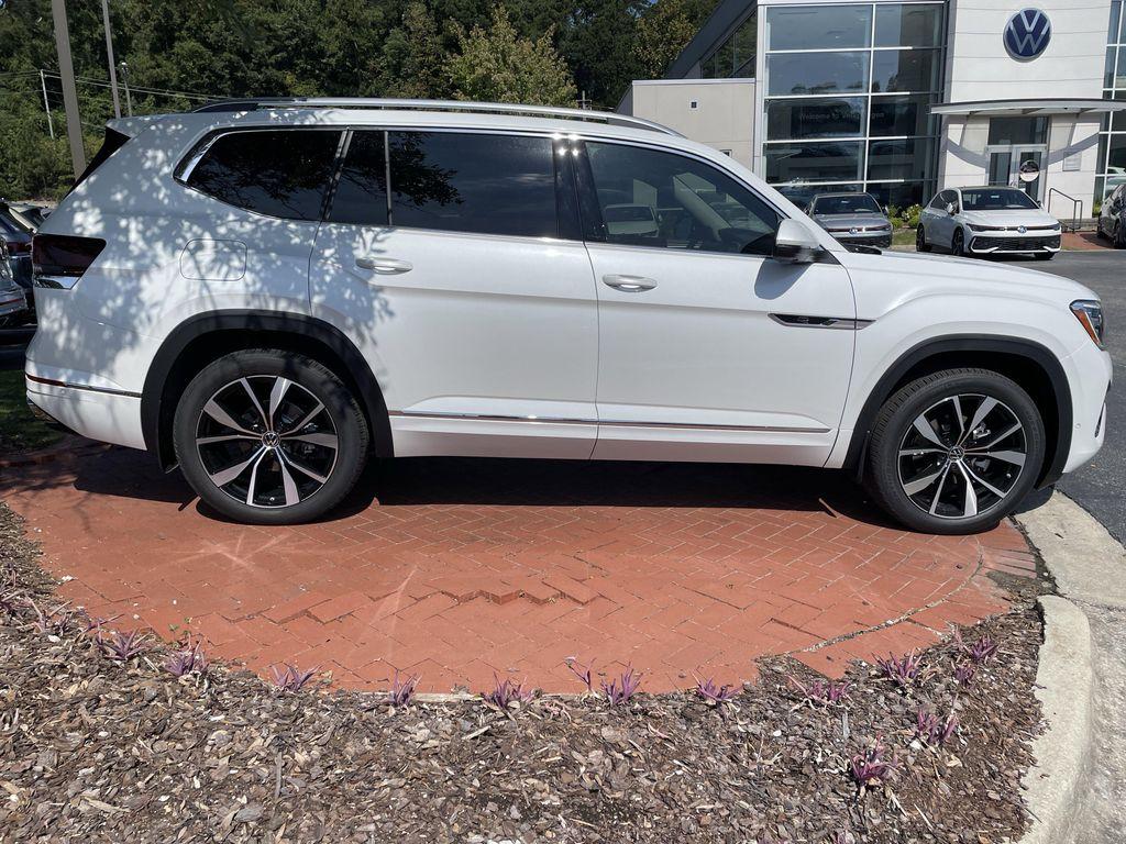 new 2026 Volkswagen Atlas car, priced at $55,220