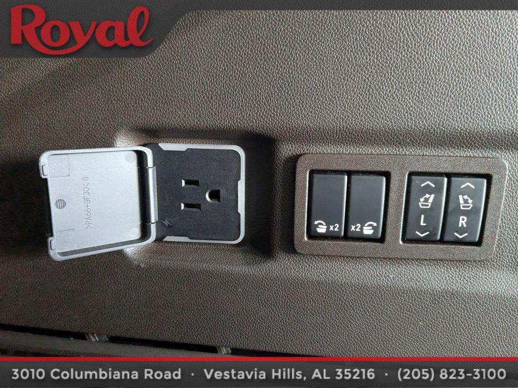 used 2023 GMC Yukon car, priced at $55,669