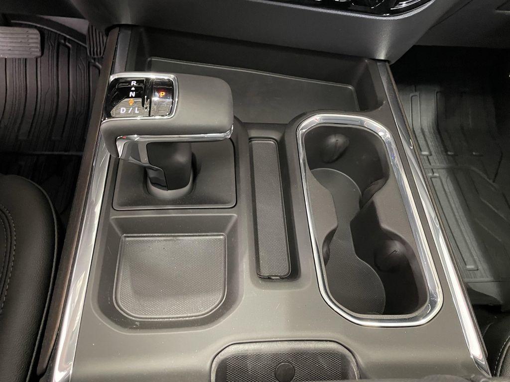 new 2025 GMC Sierra 1500 car, priced at $64,069