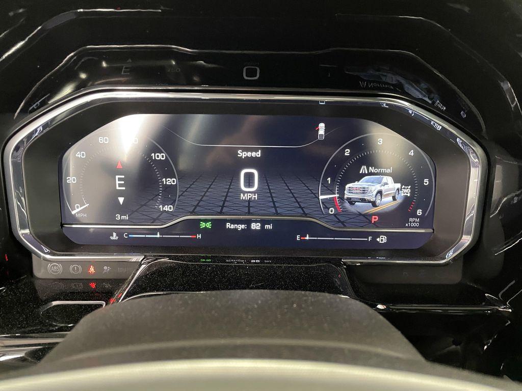 new 2025 GMC Sierra 1500 car, priced at $64,069