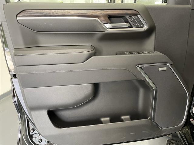 new 2025 GMC Sierra 1500 car, priced at $66,069