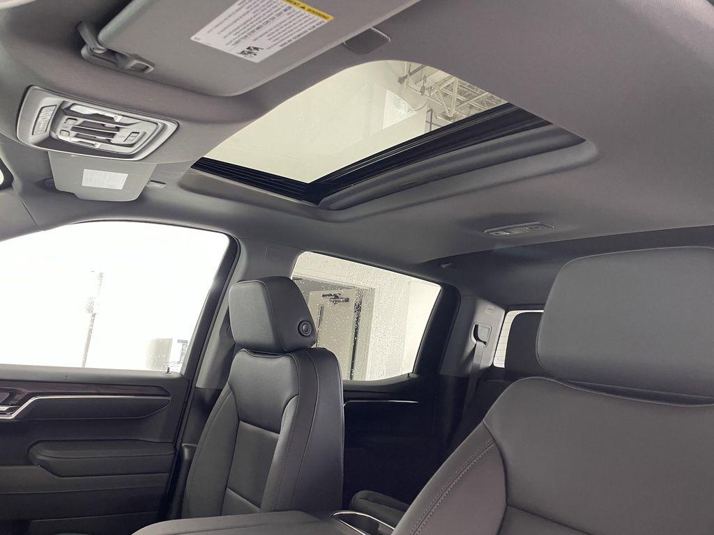 new 2025 GMC Sierra 1500 car, priced at $64,069