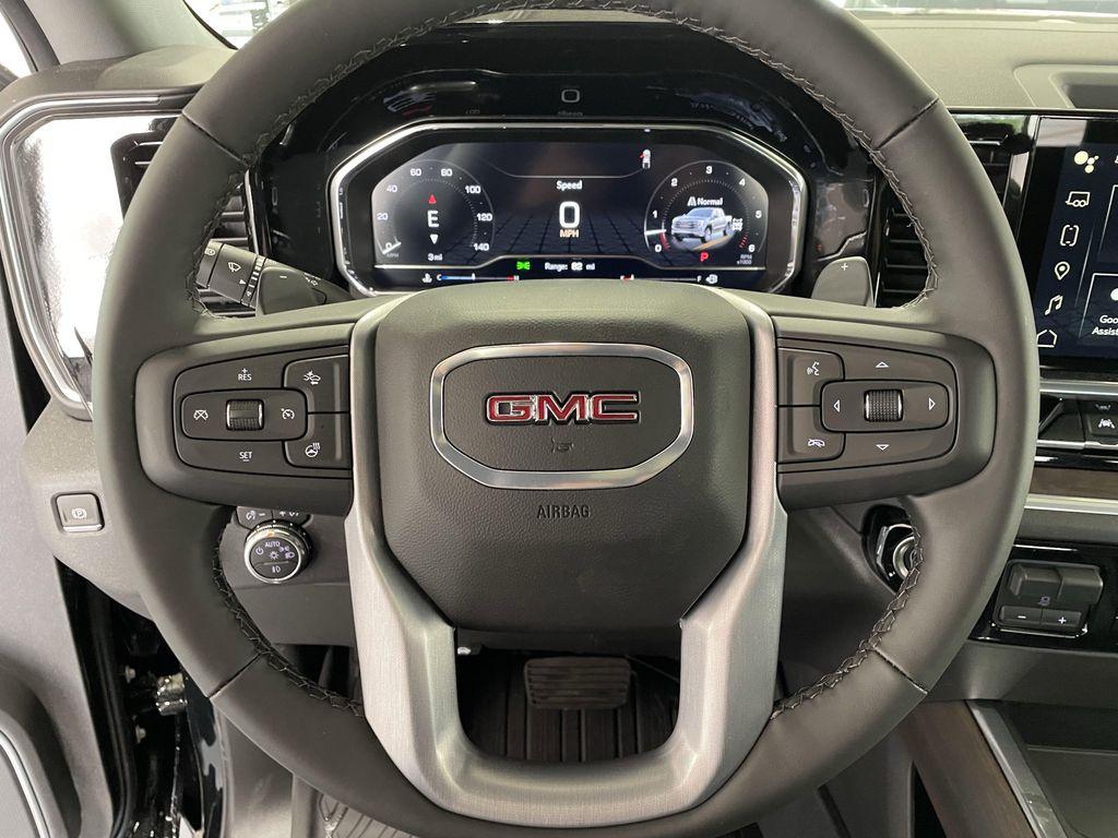 new 2025 GMC Sierra 1500 car, priced at $64,069