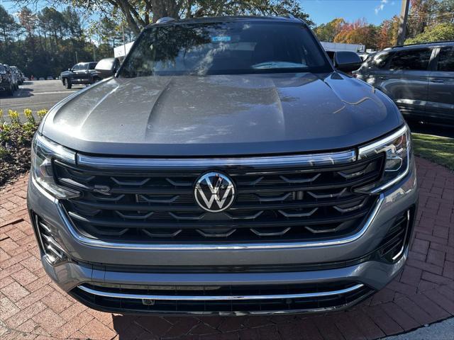 new 2024 Volkswagen Atlas Cross Sport car, priced at $43,994