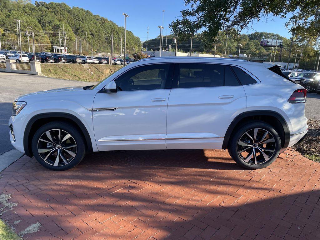 new 2026 Volkswagen Atlas Cross Sport car, priced at $53,761