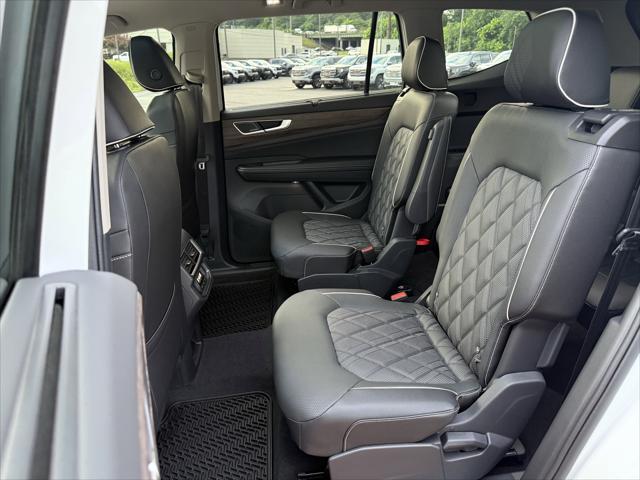 new 2025 Volkswagen Atlas car, priced at $53,203