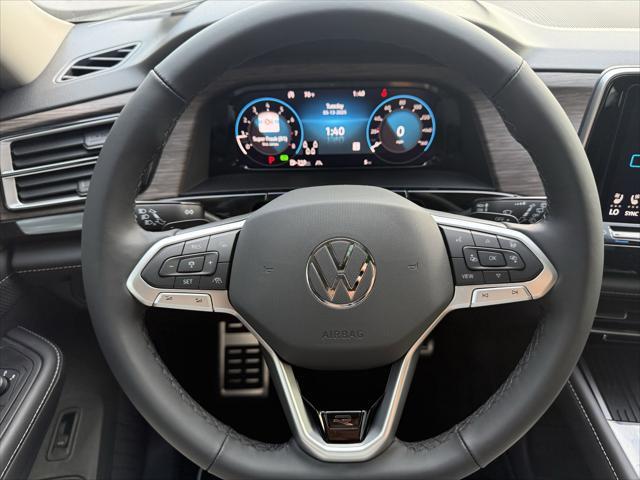 new 2025 Volkswagen Atlas car, priced at $53,203