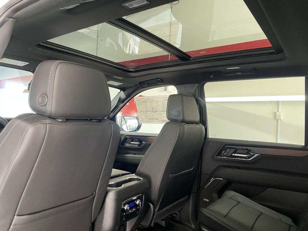 new 2026 GMC Yukon XL car, priced at $94,555