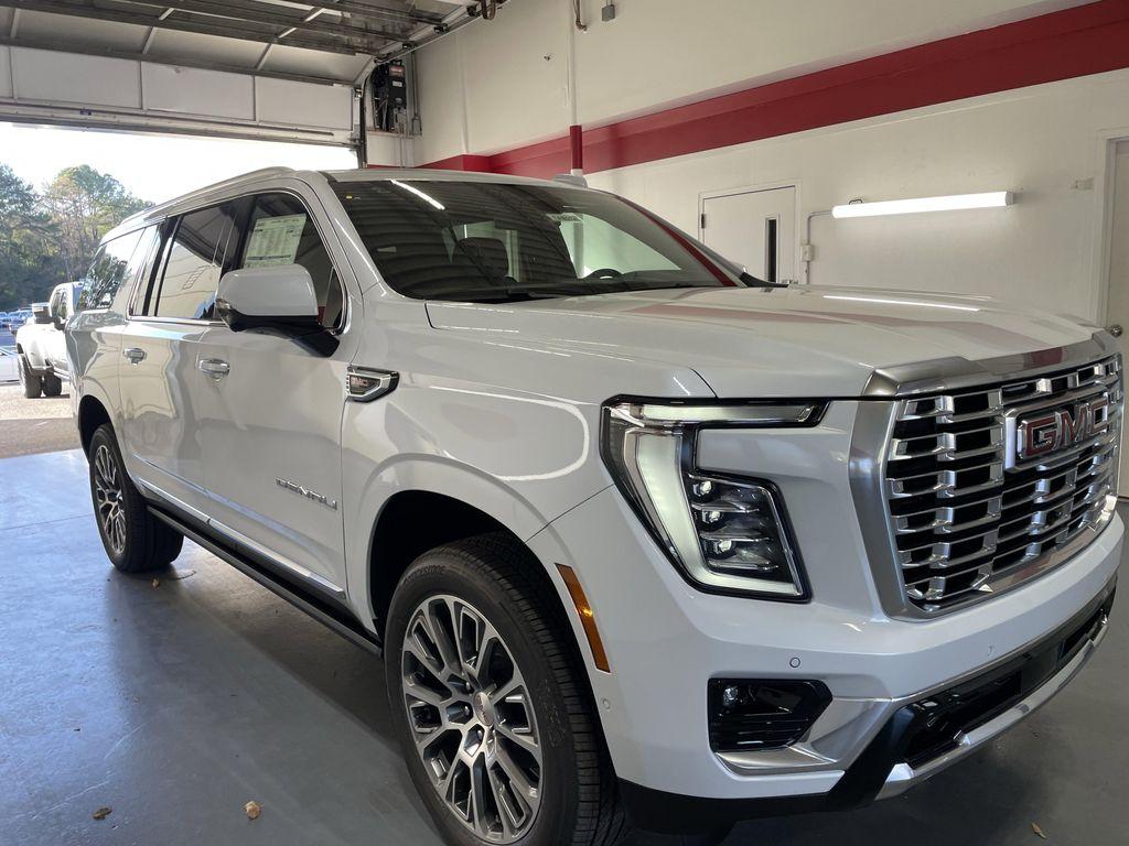 new 2026 GMC Yukon XL car, priced at $94,555