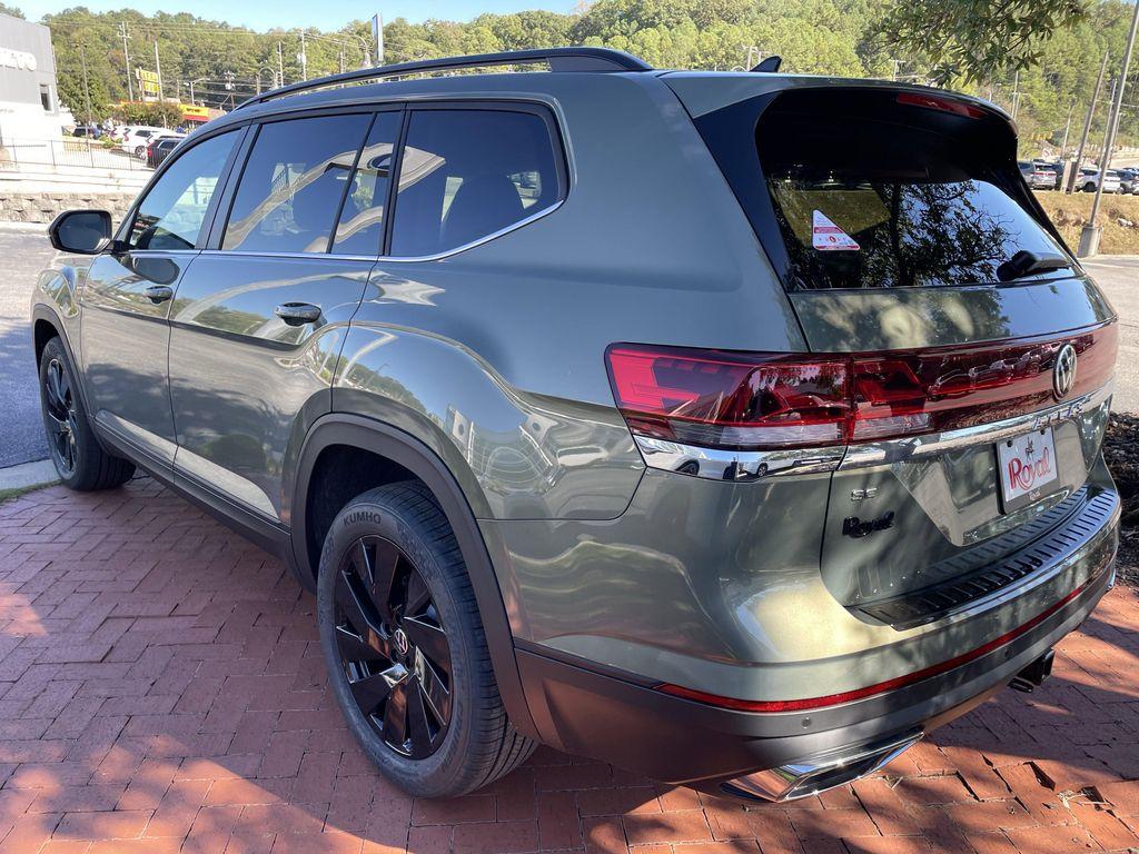new 2026 Volkswagen Atlas car, priced at $43,962