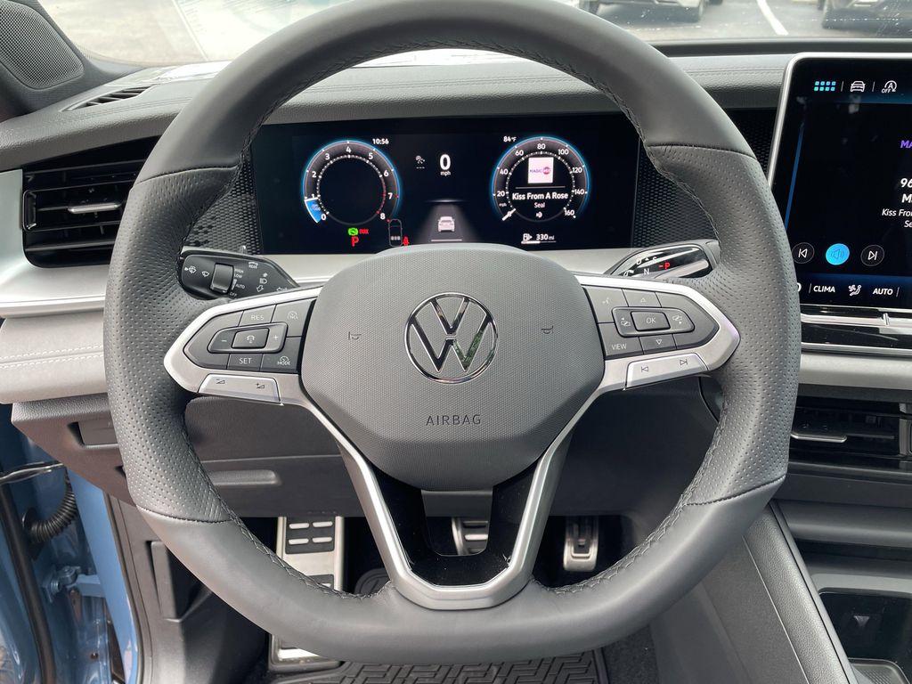 new 2025 Volkswagen Tiguan car, priced at $36,368