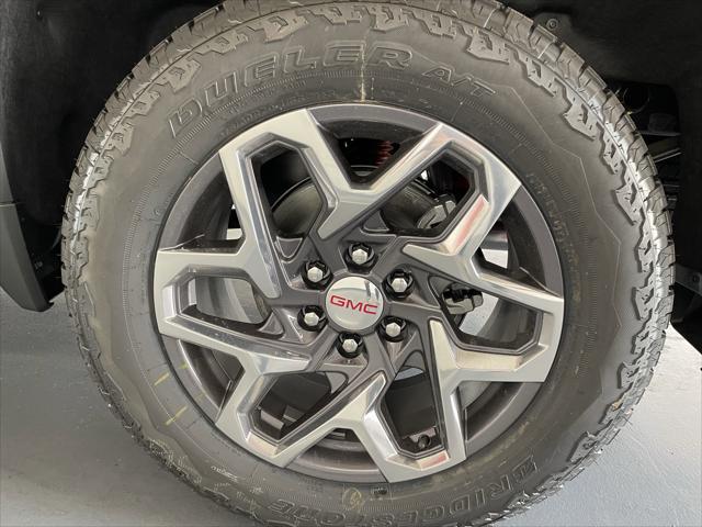 new 2025 GMC Sierra 1500 car, priced at $65,490