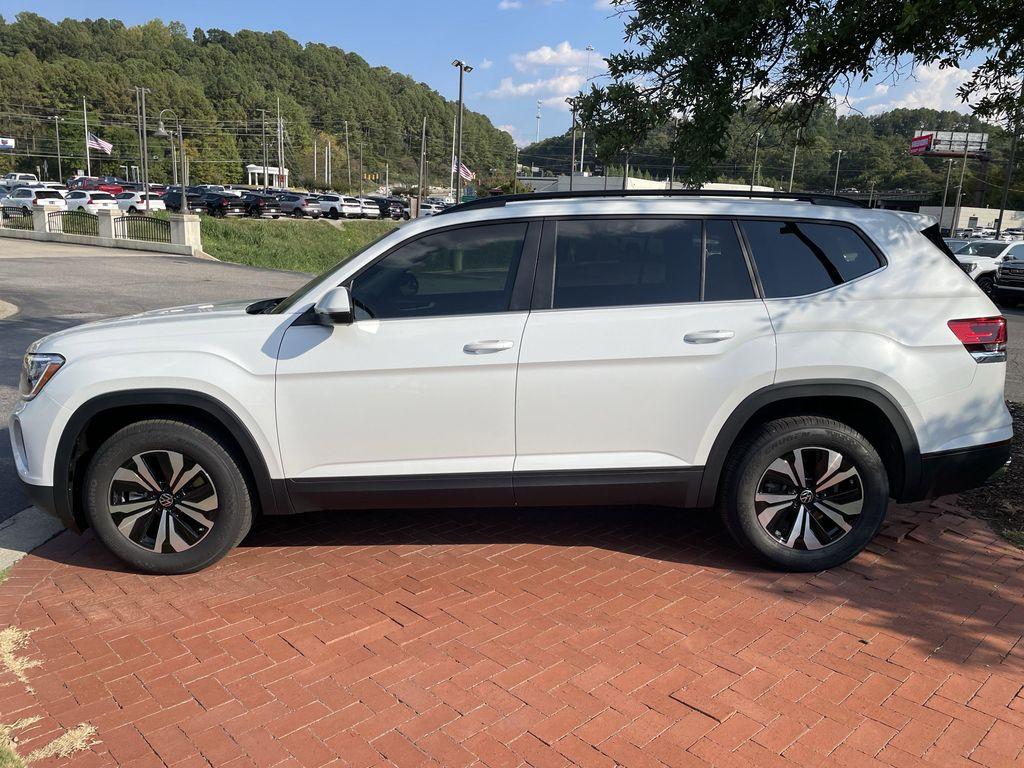 new 2026 Volkswagen Atlas car, priced at $39,937