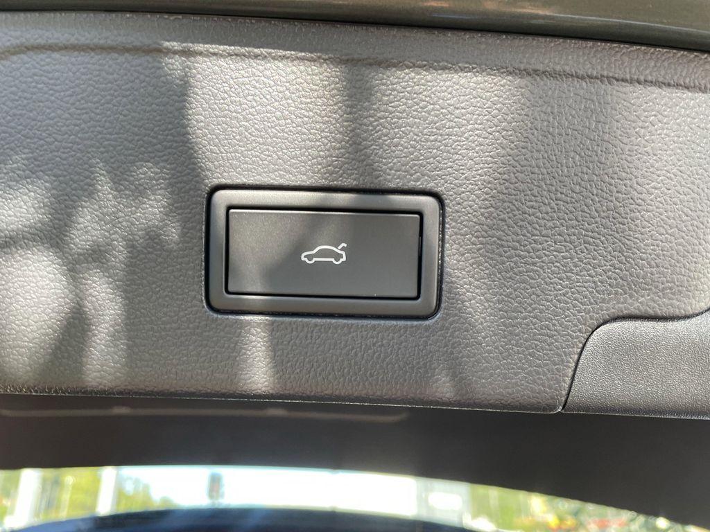 new 2026 Volkswagen Atlas Cross Sport car, priced at $48,416