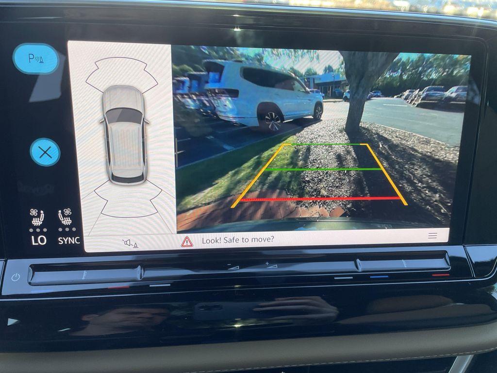 new 2026 Volkswagen Atlas Cross Sport car, priced at $48,416