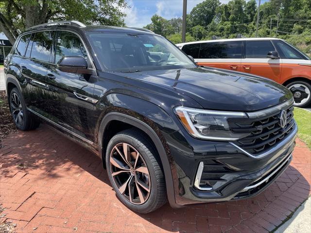 new 2025 Volkswagen Atlas car, priced at $52,065