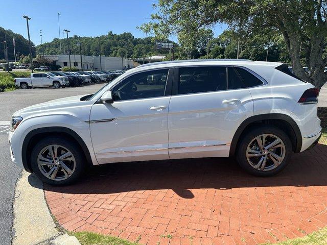 new 2024 Volkswagen Atlas Cross Sport car, priced at $47,696