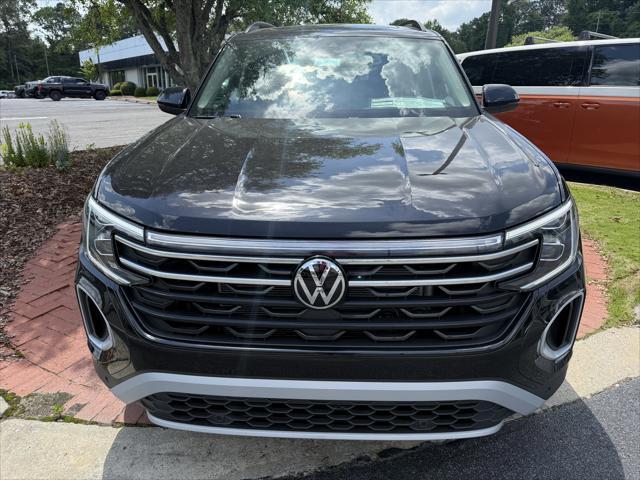 new 2025 Volkswagen Atlas car, priced at $46,329
