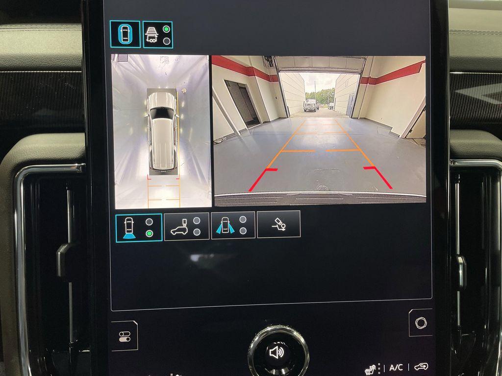 new 2025 GMC Yukon XL car, priced at $71,710