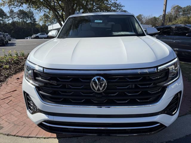 new 2025 Volkswagen Atlas car, priced at $53,030