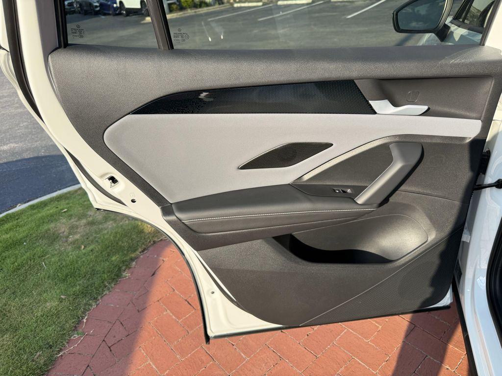 new 2025 Volkswagen Tiguan car, priced at $38,200