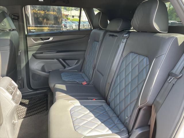 new 2025 Volkswagen Atlas Cross Sport car, priced at $53,062